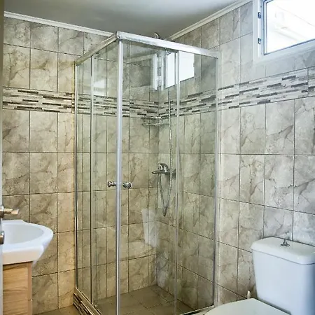 Semesterbostad Platanos