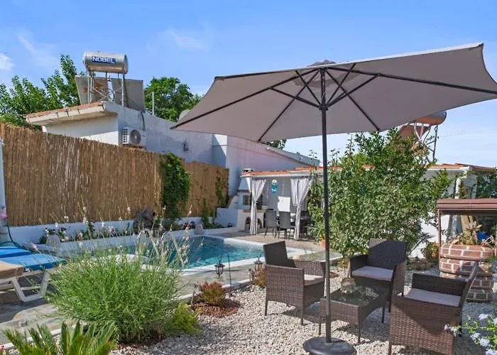 Σπίτι διακοπών Platanos Χαράκι